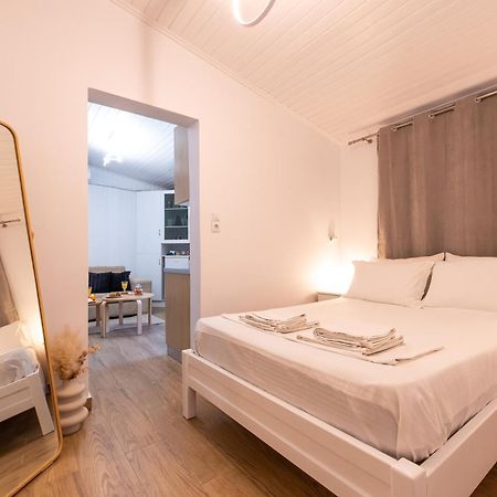 Apartament Eden - A Night Near Athens Int Arpt Spáta Zewnętrze zdjęcie