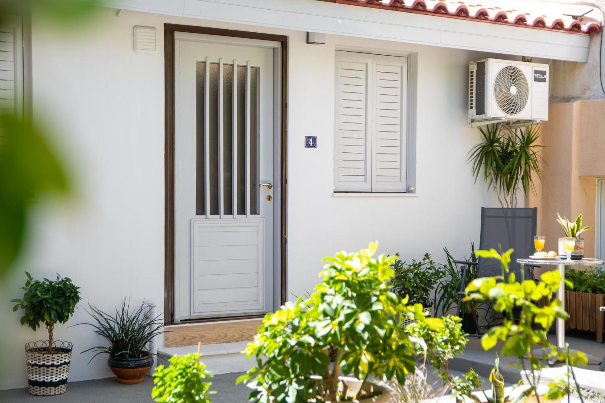 Apartament Eden - A Night Near Athens Int Arpt Spáta Zewnętrze zdjęcie